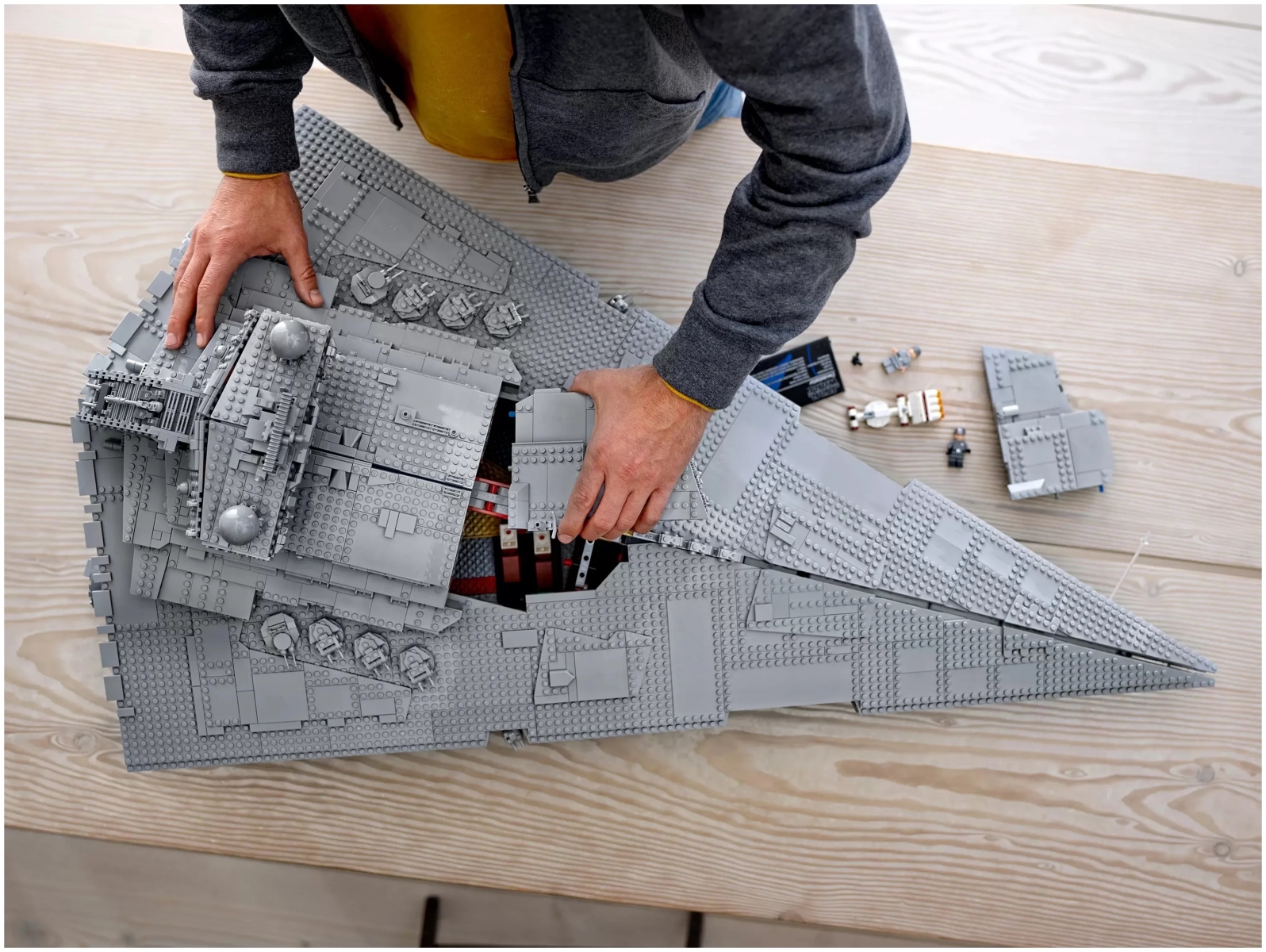 Конструктор LEGO Star Wars 75252 Имперский звёздный разрушитель - купить  дёшево с доставкой по Москве и всей России. Цена 59 989